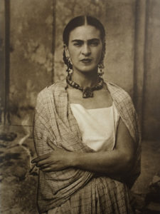 Frida_Kahlo%2C_by_Guillermo_Kahlo_3